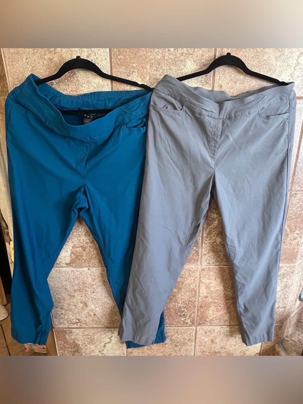 Slimsation Lot of 2 Casual Pull-on Pants - Teal and Light Gray, Size 14